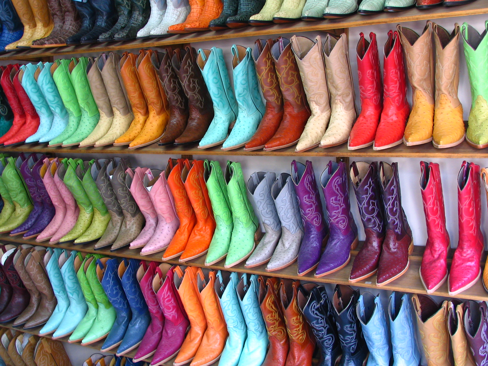 Color boots. Color boots